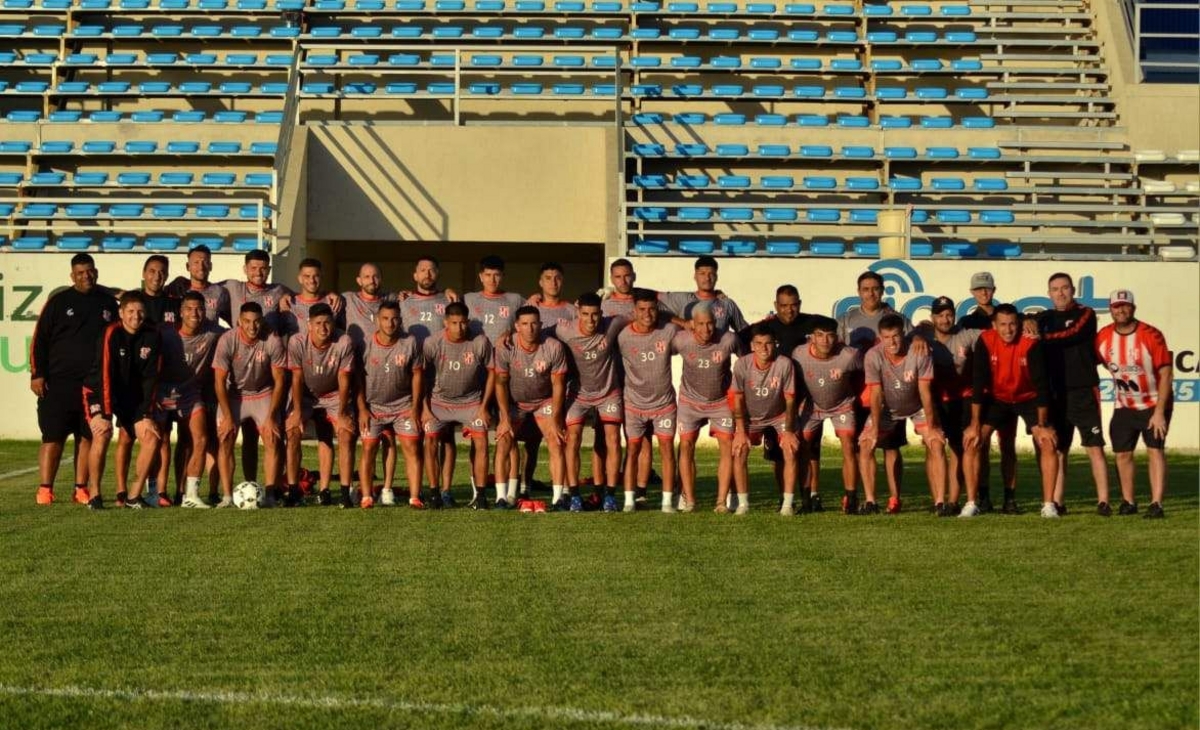 Costa busca el ascenso al Federal A