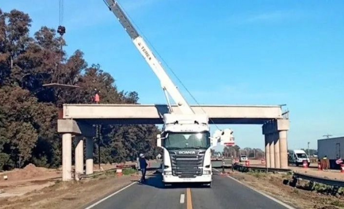 Se frenó la obra de la autopista en la Ruta Nacional 5