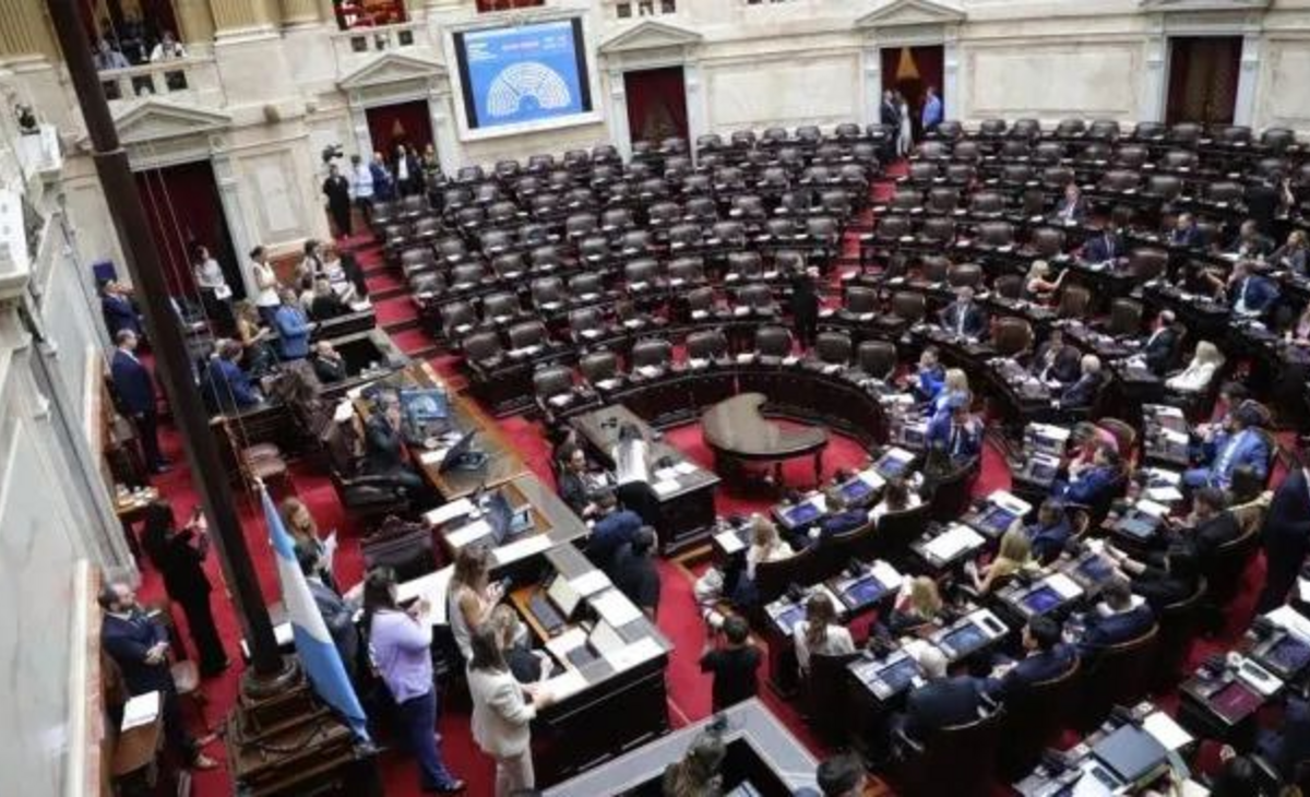Aprobación de la Ley Hojarasca: Un paso hacia la simplificación normativa