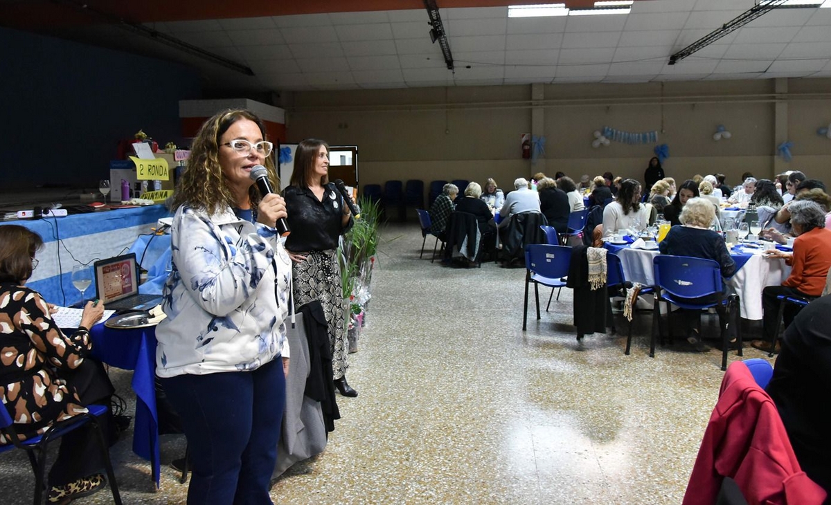 Solidaridad y tradición: el Té Patrio une a Santa Rosa