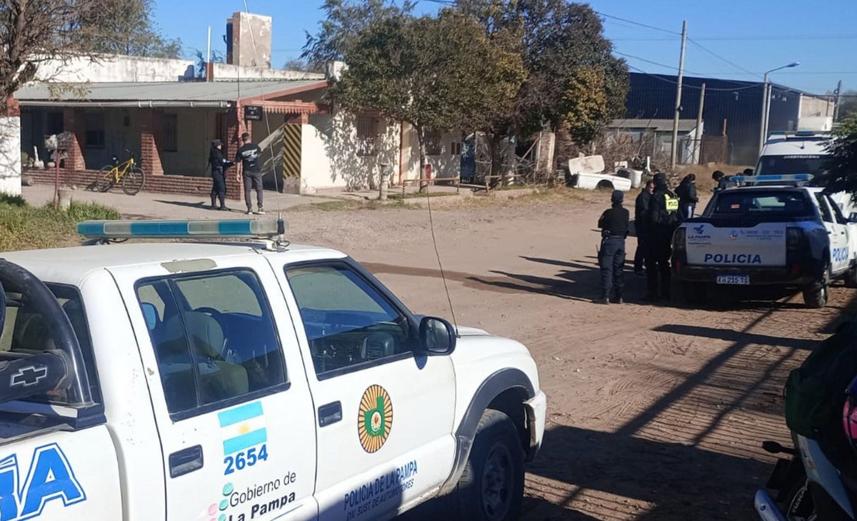 Violento atraco en La Pampa: pareja apuñala a un hombre para robarle