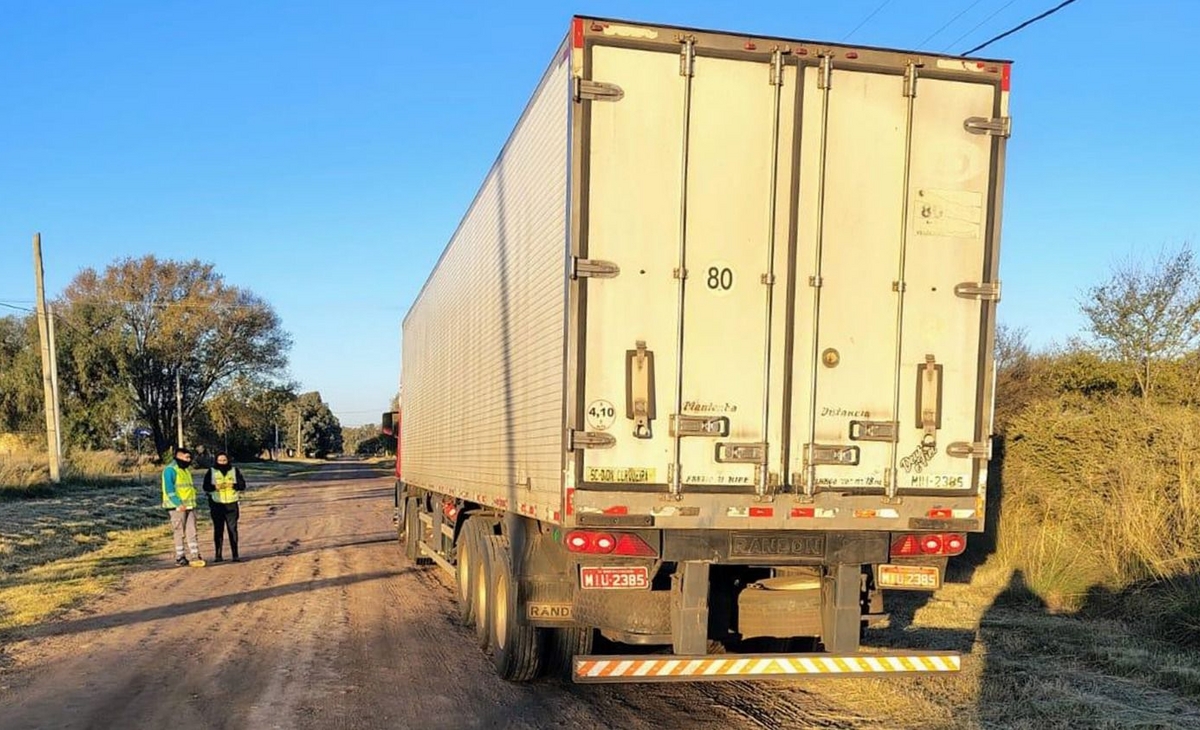 Camionero brasileño queda inhabilitado tras evadir control y superar el límite de alcohol