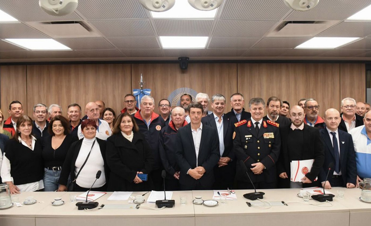 Bomberos de La Pampa en alerta por falta de fondos nacionales