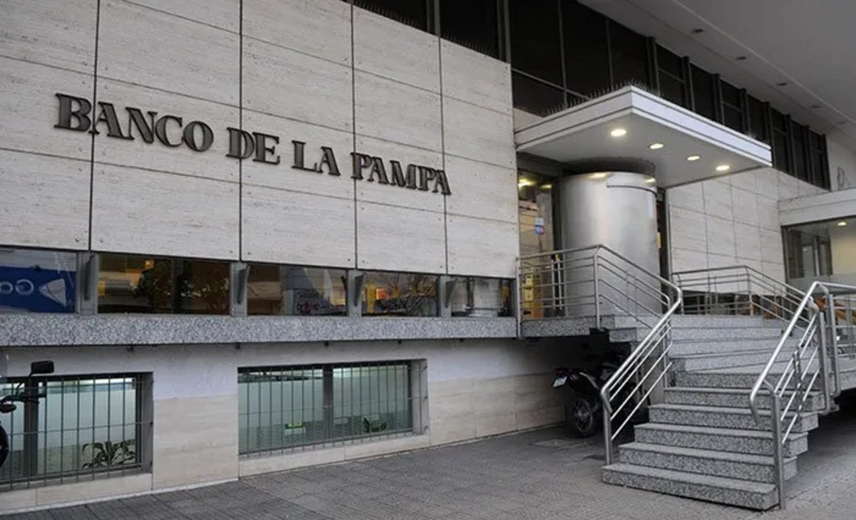 Preocupa la deuda con billeteras y financieras