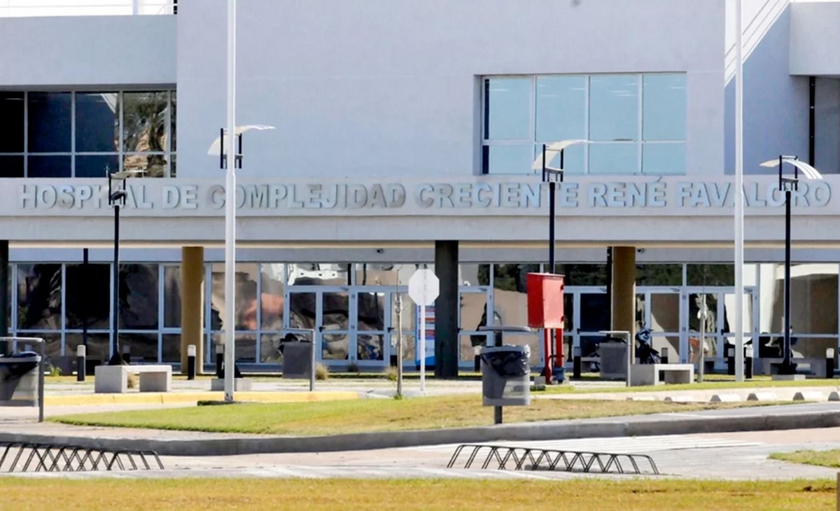 Violencia en Santa Rosa: Joven apuñalado en un enfrentamiento