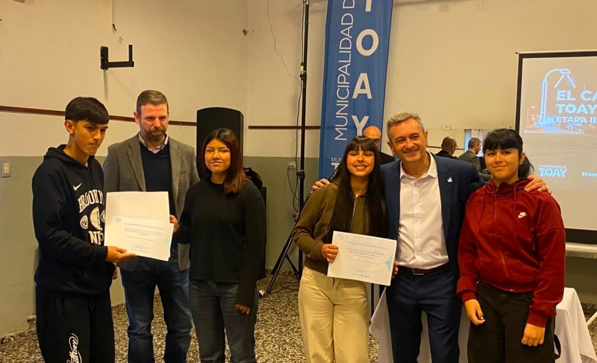 Toay recibió más de 450 luminarias LED