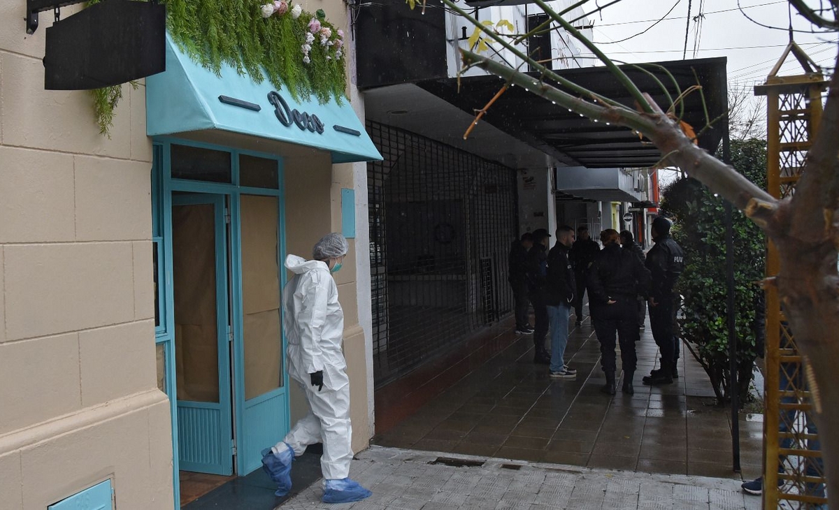 Prisión preventiva para los boqueteros que intentaron robar una joyería en Santa Rosa