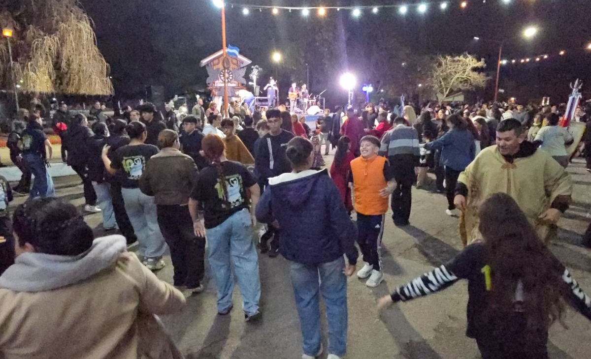 La Danza Ocupa Eduardo Castex: Un Encuentro que Unió a Más de 60 Delegaciones