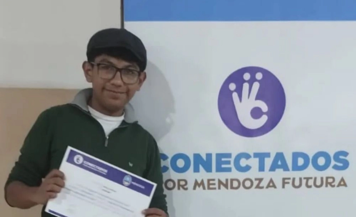 Con solo 16 años logró que toda su comunidad tenga internet