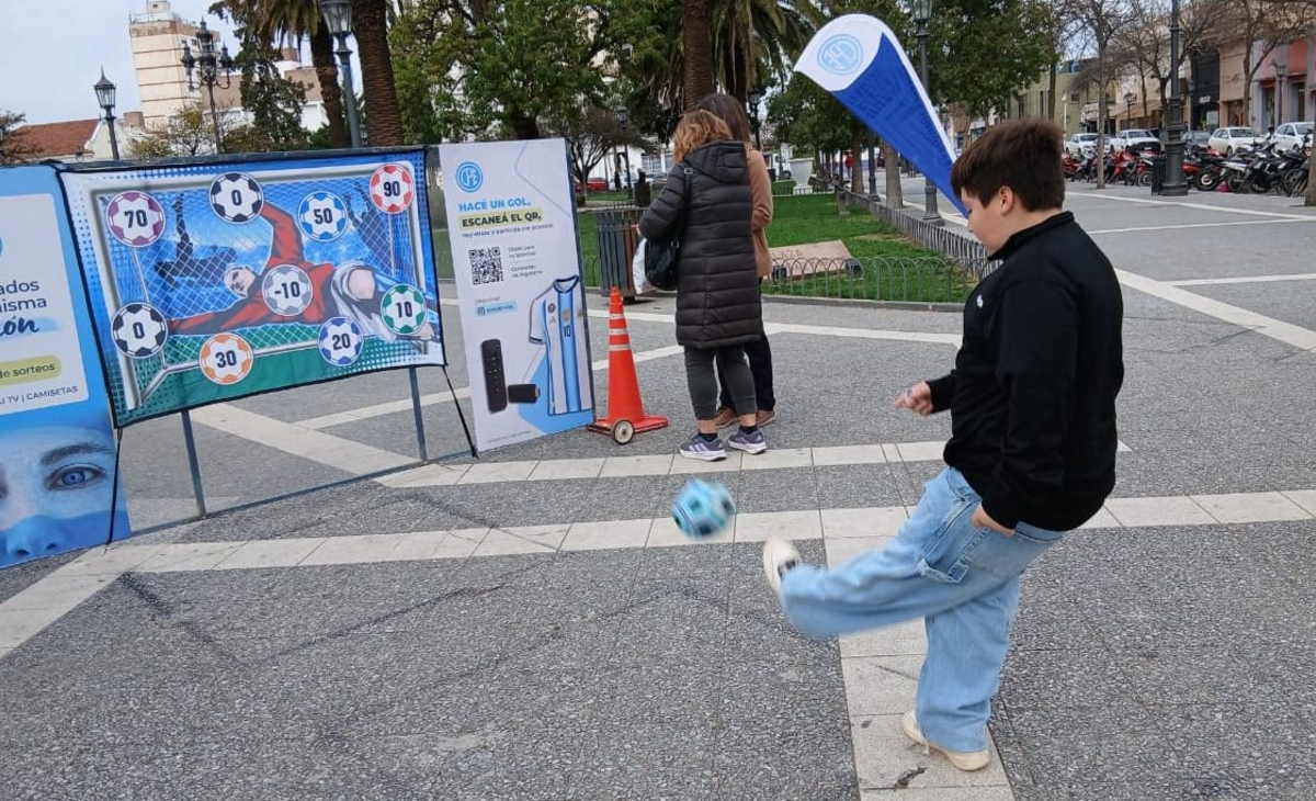 La CPE celebra el Mundial con diversión y premios en Plaza San Martín