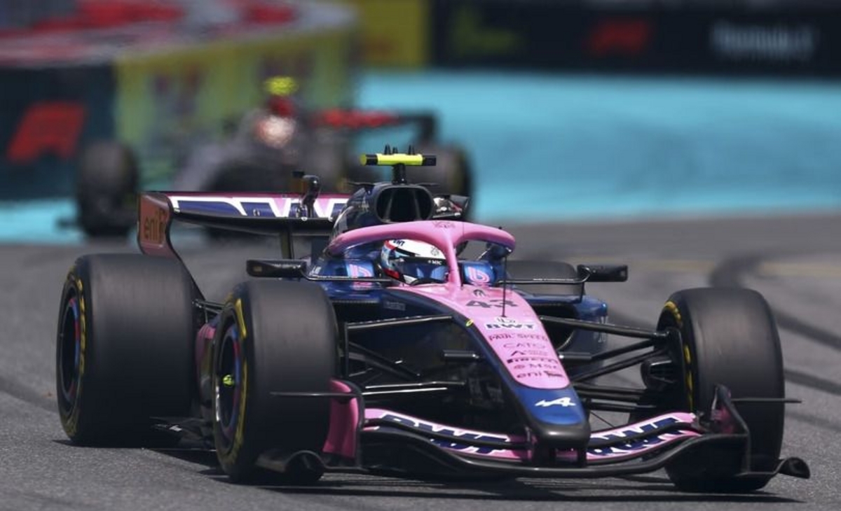 Colapinto tuvo una gran remontada y terminó 8º en el Gran Premio de España
