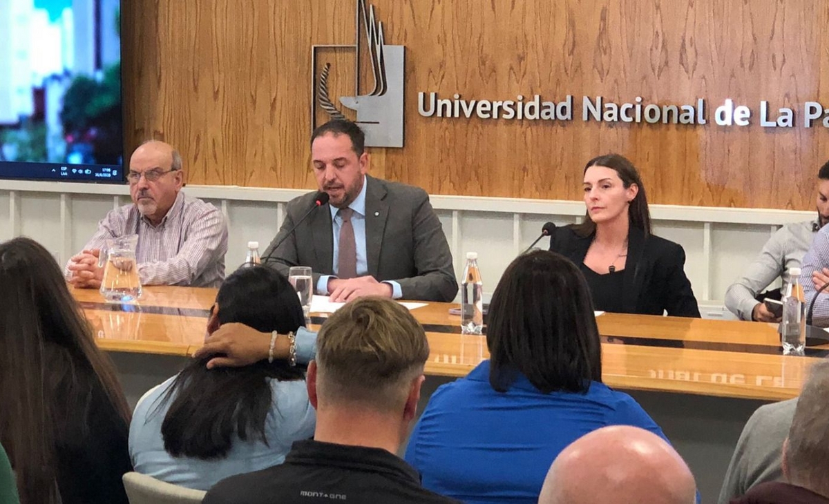 Comienza el Debate sobre el Proyecto Inmobiliario en el Acuífero de Santa Rosa