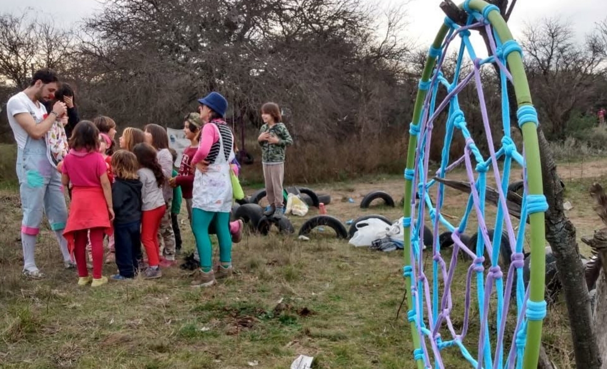 La comunidad de Chakra Raíz enfrenta un desalojo inminente y reciben apoyo de Villa Germinal