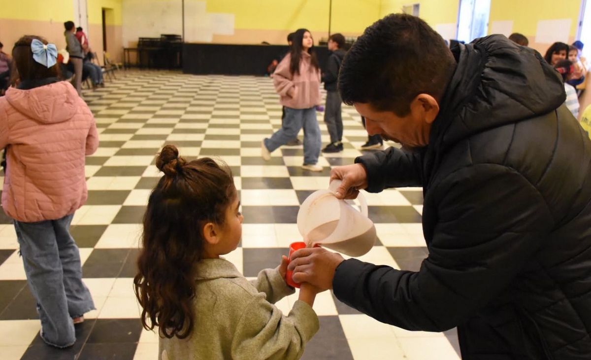 Club Sportivo Luan Toro lanza el programa 'Copa de leche y cine' para niños