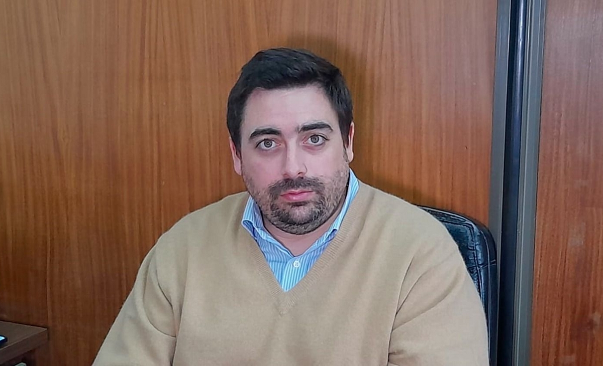Violento enfrentamiento en Miguel Cané: hombre atacado con machete por una deuda