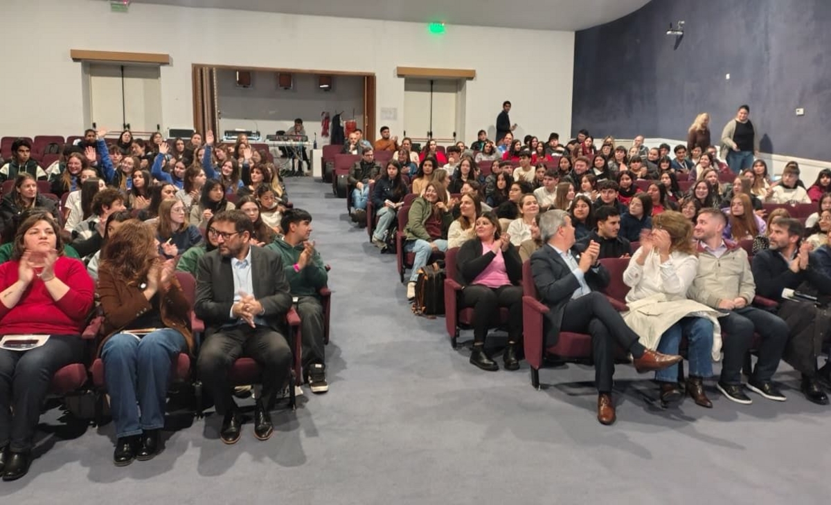 El Parlamento Juvenil Pampeano 2026: Una Plataforma para las Voces Jóvenes