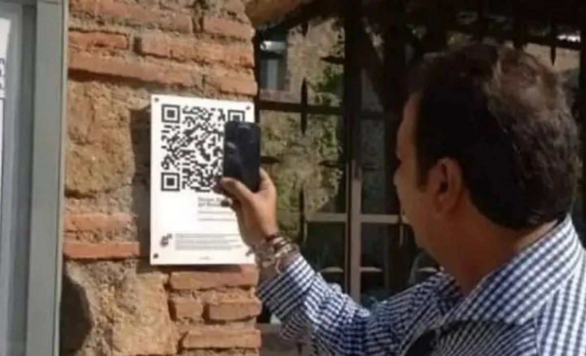 Comerciantes lanzan circuito de códigos QR para atraer turistas y fomentar el consumo