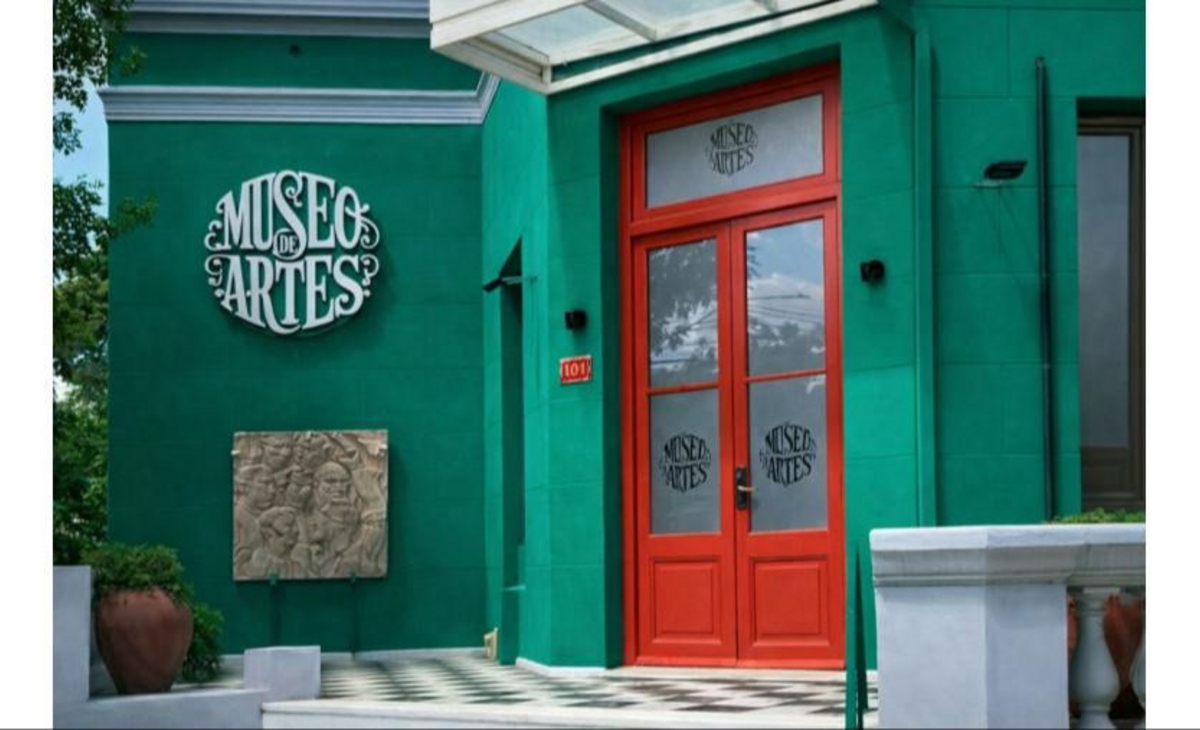 Inaugura el Salón de Artes Visuales Sección Dibujo