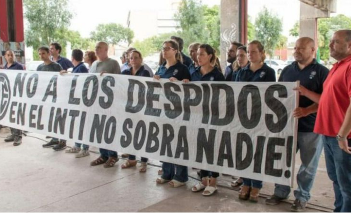 La motosierra no se detiene: se perdieron 70 mil puestos estatales en la gestión de Milei