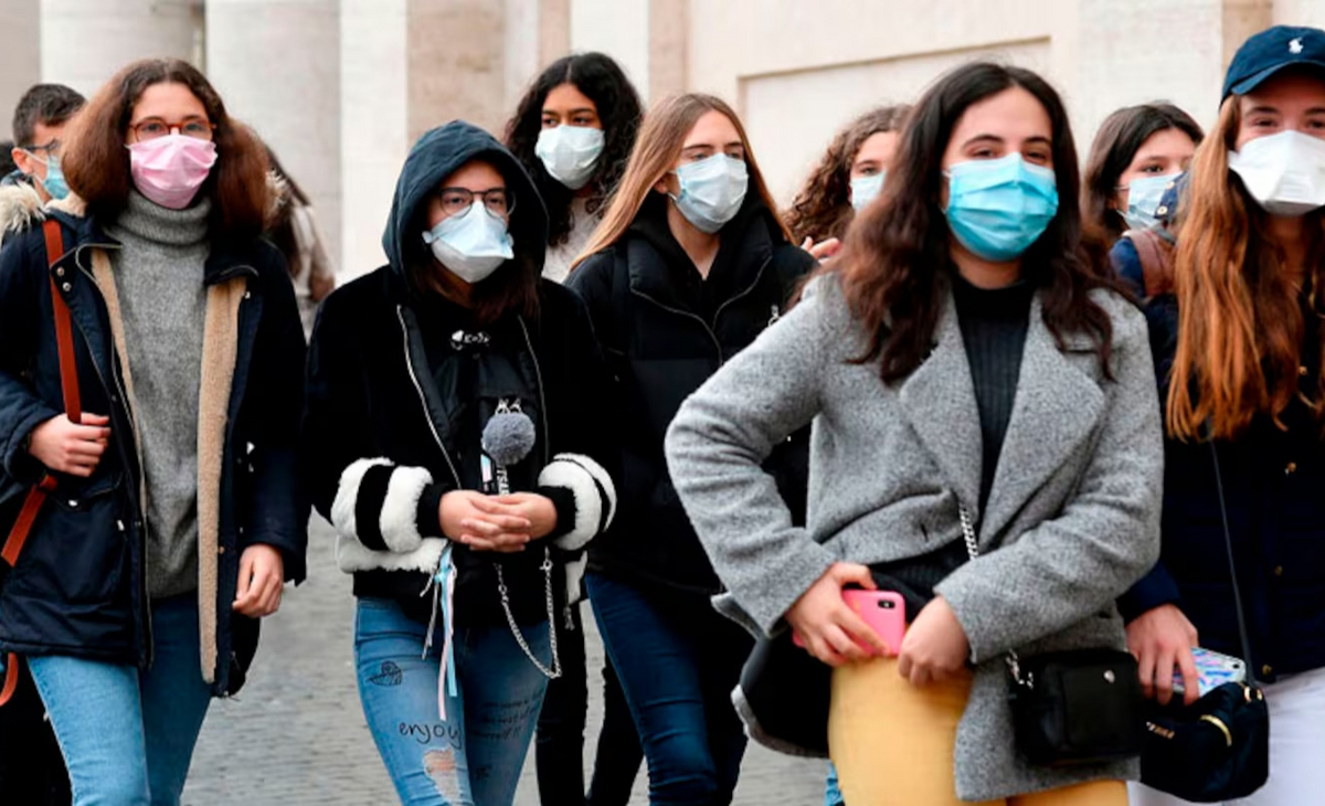 Usar barbijo reduciría el riesgo de contagios de enfermedades respiratorias