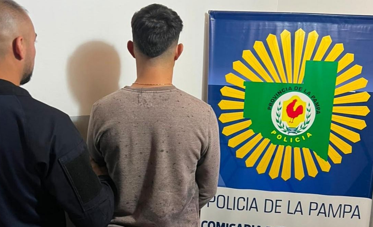 Andaba en bicicleta y le robaron su celular