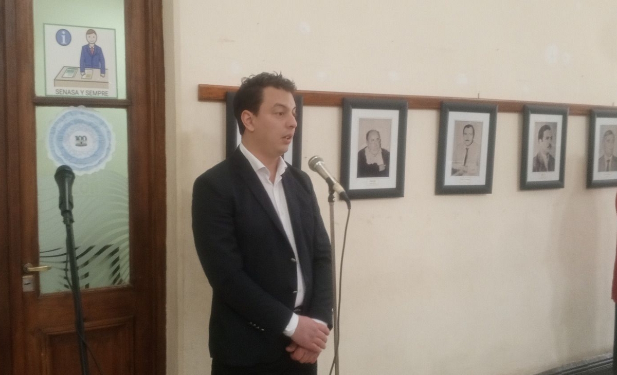 Celebración conmemorativa por el centenario del edificio municipal en Bernasconi