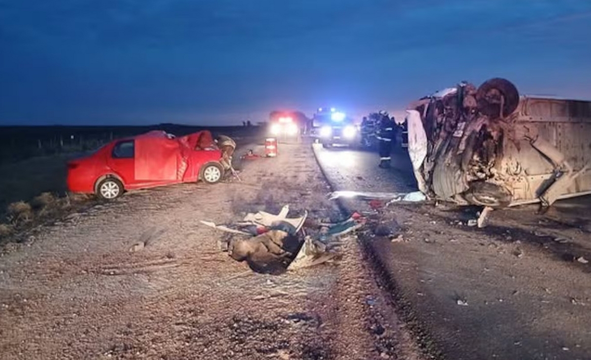 Fuerte siniestro vial: 2 muertos y 16 niñas heridas en un choque frontal