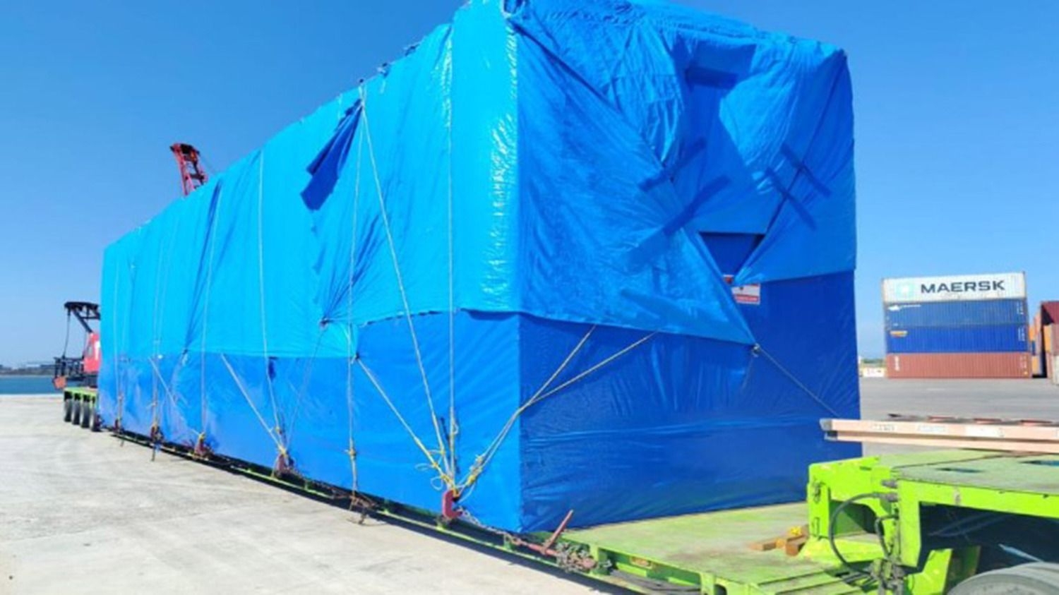 Un camión gigante cruzará La Pampa rumbo al oleoducto de Vaca Muerta