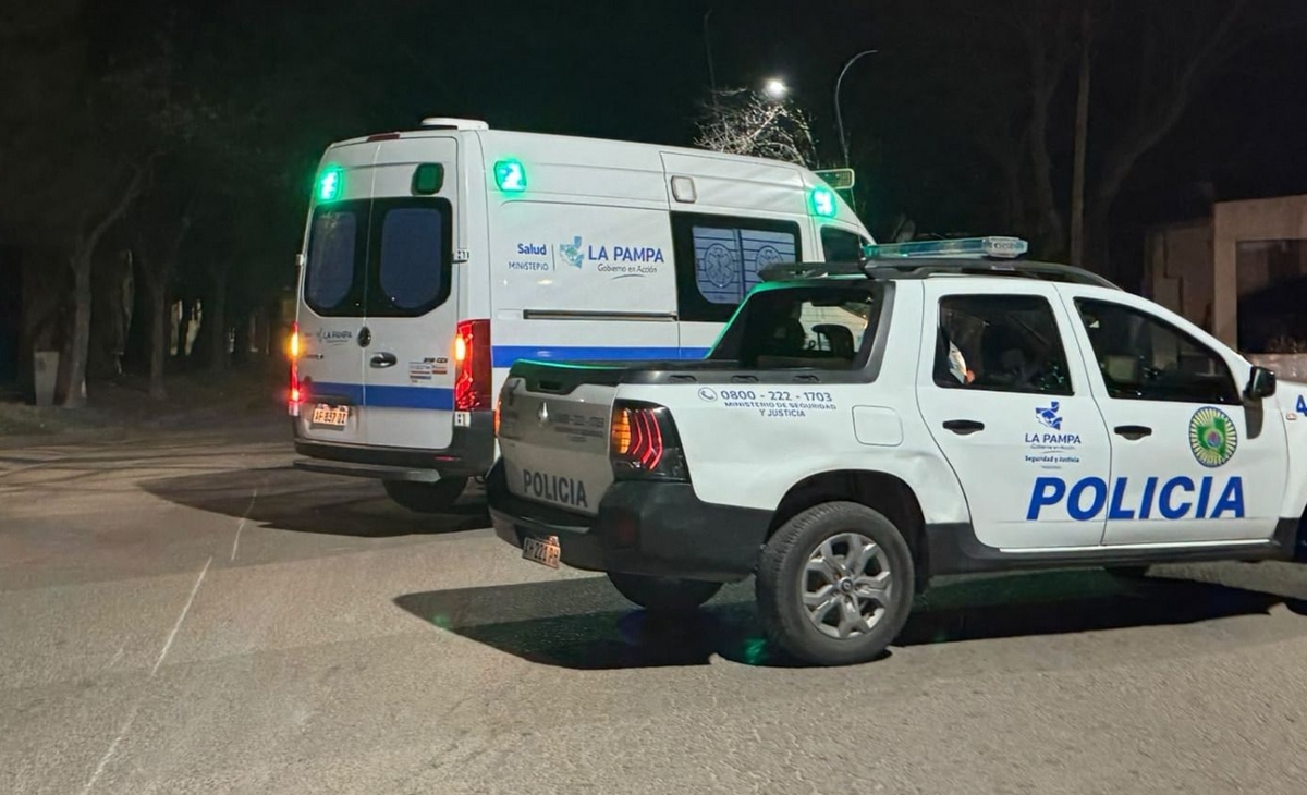 Dos jóvenes cayeron de una moto y el vehículo desapareció antes que llegara la Policía