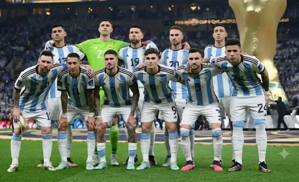 La Selección argentina vuelve al país tras la final del Mundial