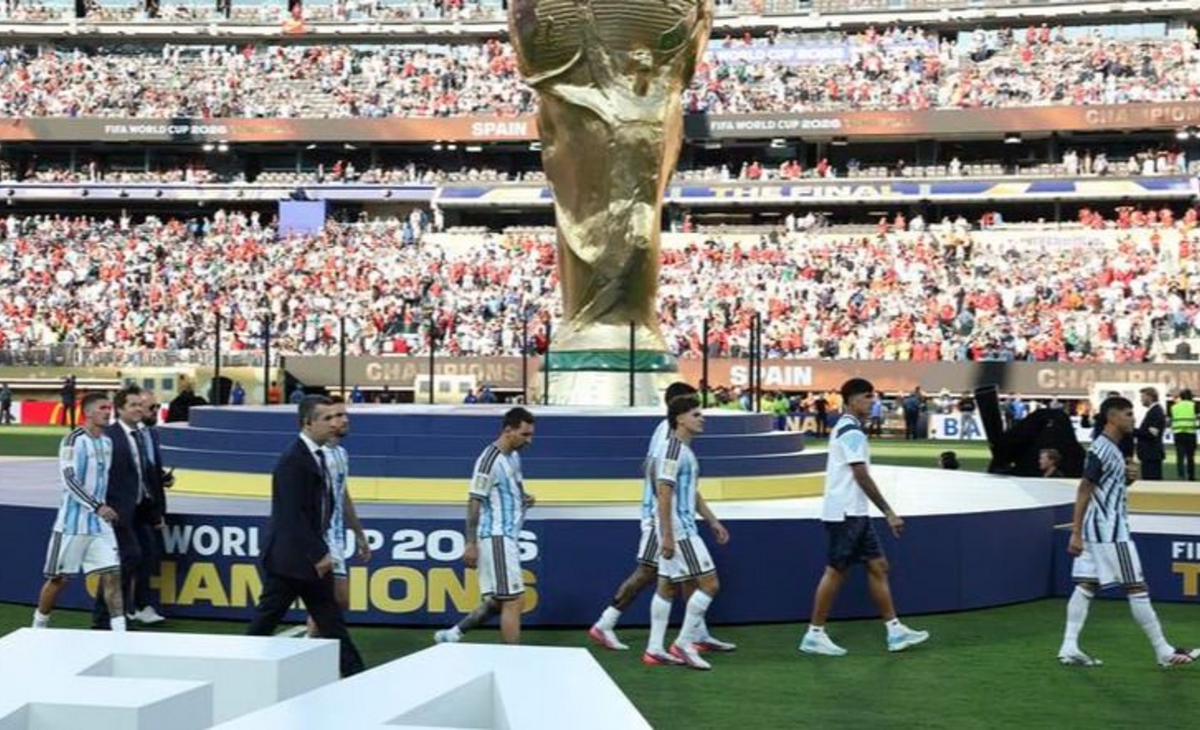 Nación descartó el feriado por la llegada de los jugadores