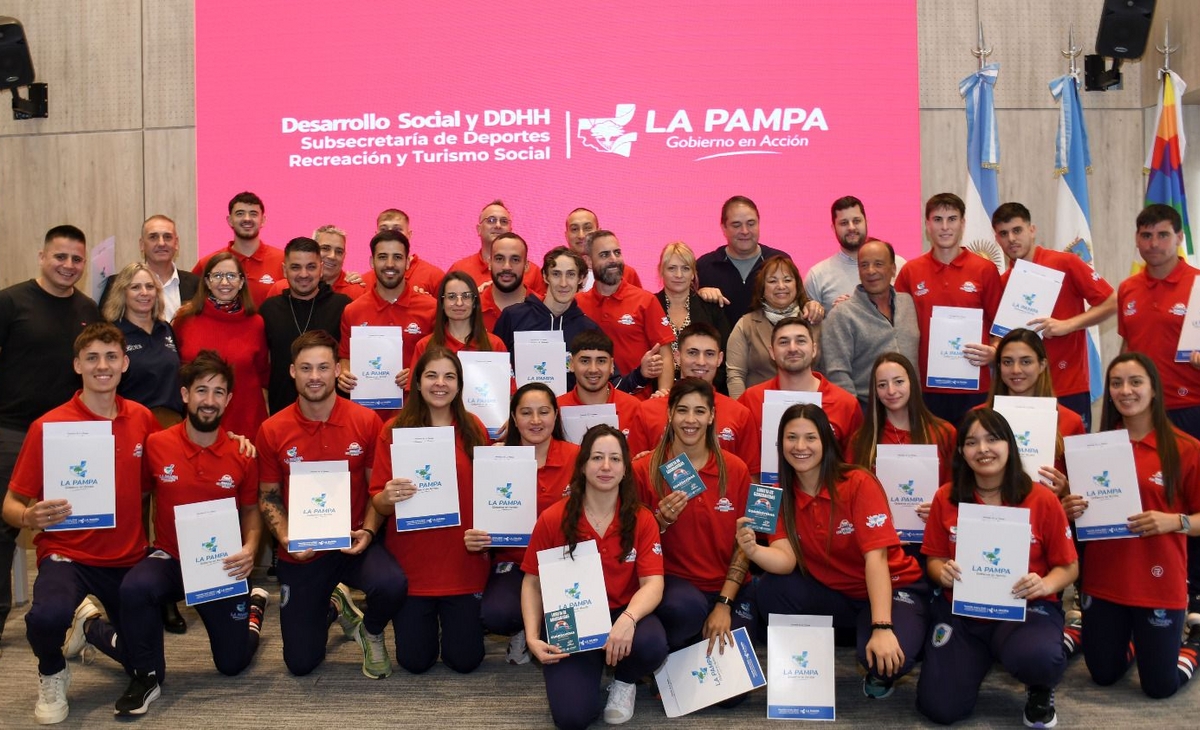 Diplomaron a egresados de la carrera de guardavidas