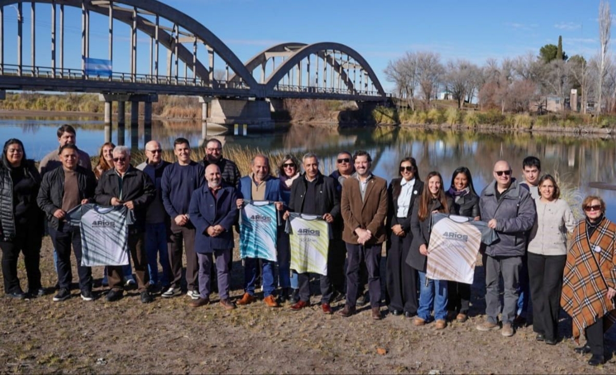Lanzan travesías en defensa de los ríos pampeanos