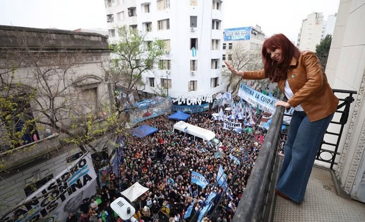 Proscripción: CFK lleva su caso a la ONU