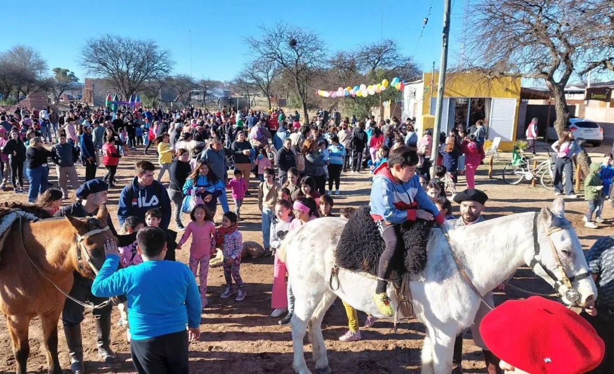 La Radio Loventué anunció su tradicional festejo del Día del Niño