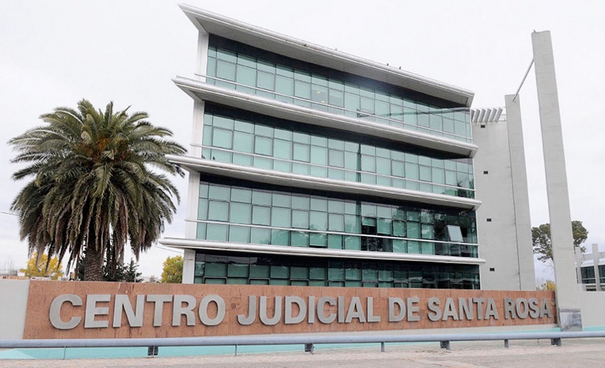 Conducción sin licencia: un hombre enfrenta multa y curso obligatorio