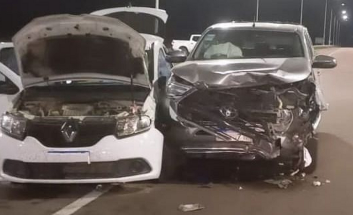 Una mujer atrapada al chocar dos vehículos en las rutas 35 y 18