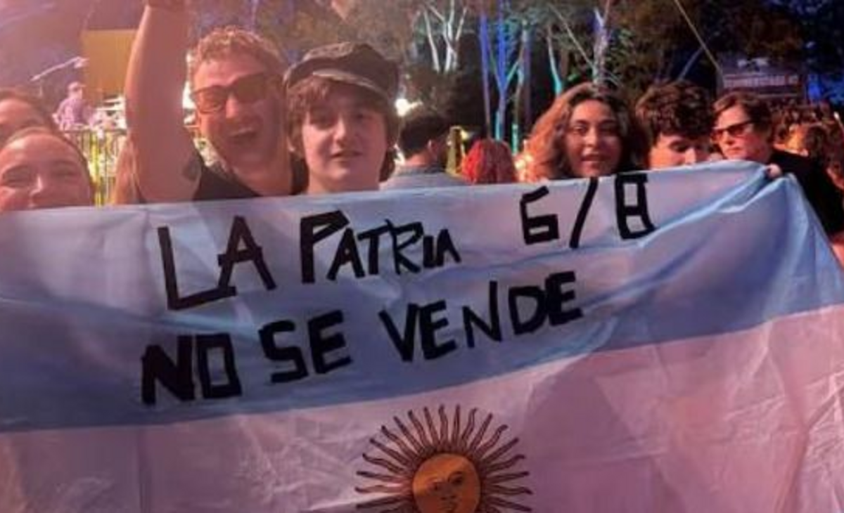 Varios famosos se pronunciaron en contra de la Ley de Tierras