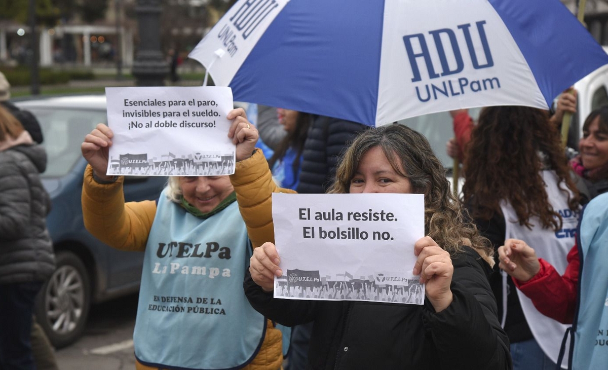 Reabren paritaria docente: la audiencia será el 12 de agosto