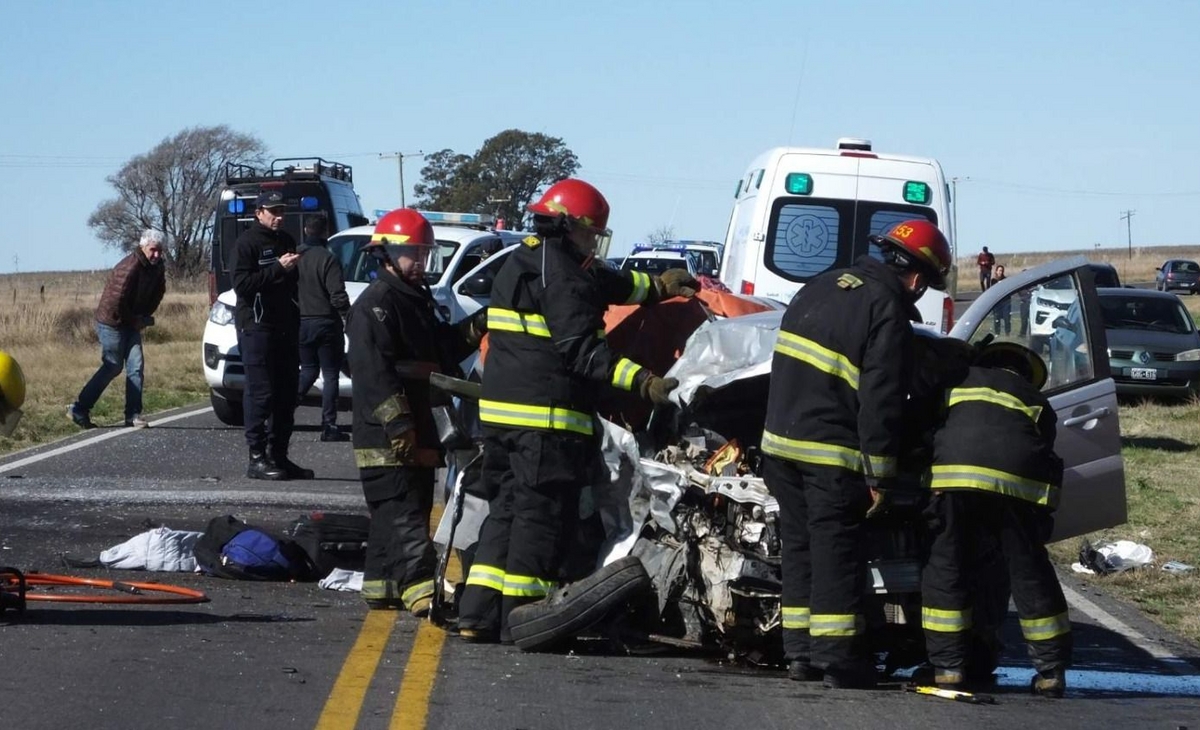 Otra víctima fatal por el choque en la 101: murió conductor de utilitario