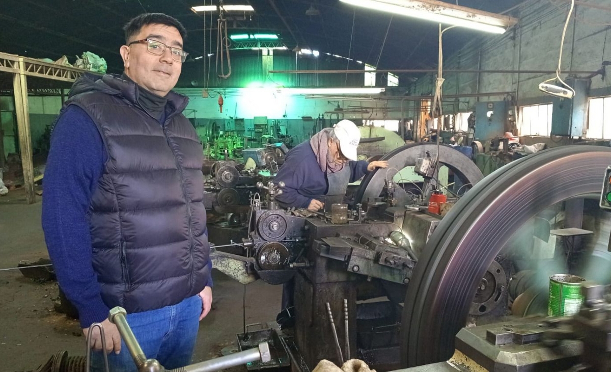 Llega "Hombres de Hierro": una muestra que devela el trabajo de una histórica cooperativa