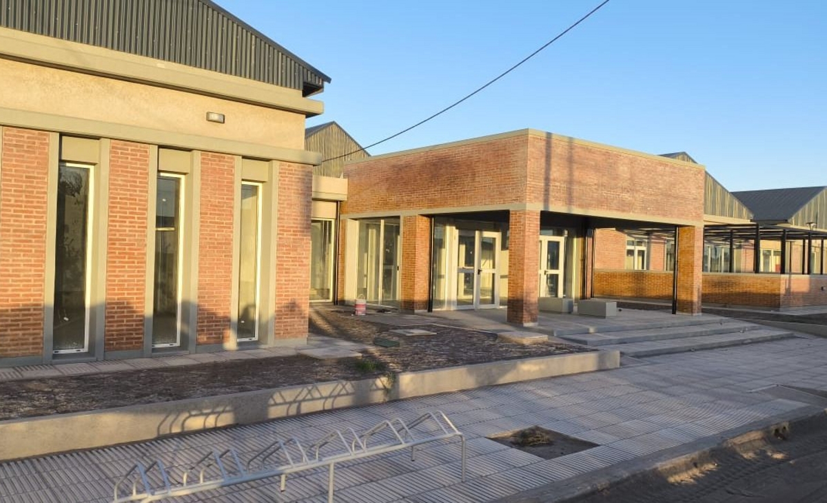 Hospital de Santa Isabel: Provincia licitó mobiliario y equipamiento por 600 millones