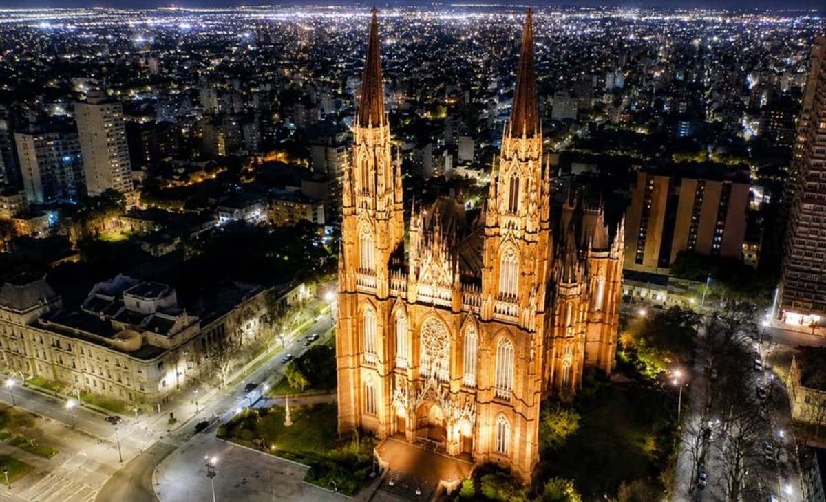 Superó a Florencia y Notre Dame: la catedral argentina elegida como la más linda