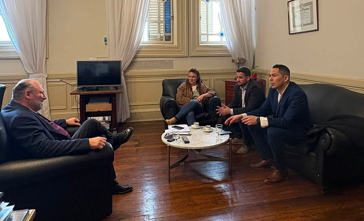 La urgencia de la ruta 151: Monsalve gestiona apoyo en Buenos Aires