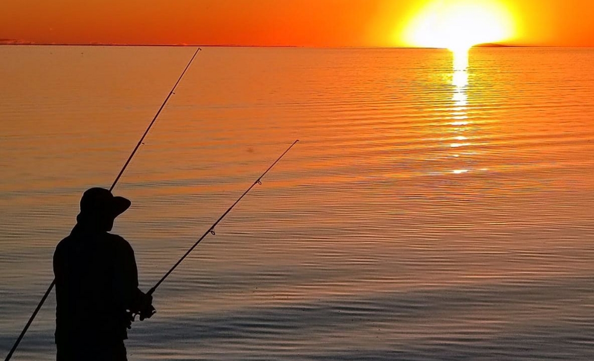 Coordinan acciones conjuntas para la temporada de pesca en Casa de Piedra