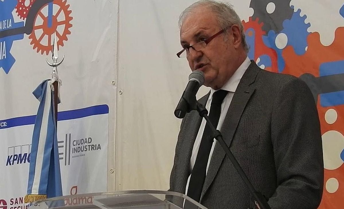 Durísima crítica de la UIA a Milei y Caputo: “Esta gente no conoce el país ni la industria. No tiene idea”