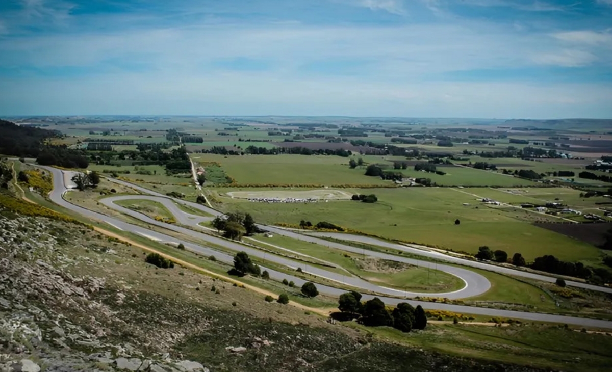 Una ciudad se prepara para la vuelta del automovilismo