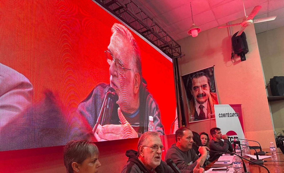 Duro diagnóstico de Pedro Salas tras la convención de la UCR: “Un suicidio político inexorable”