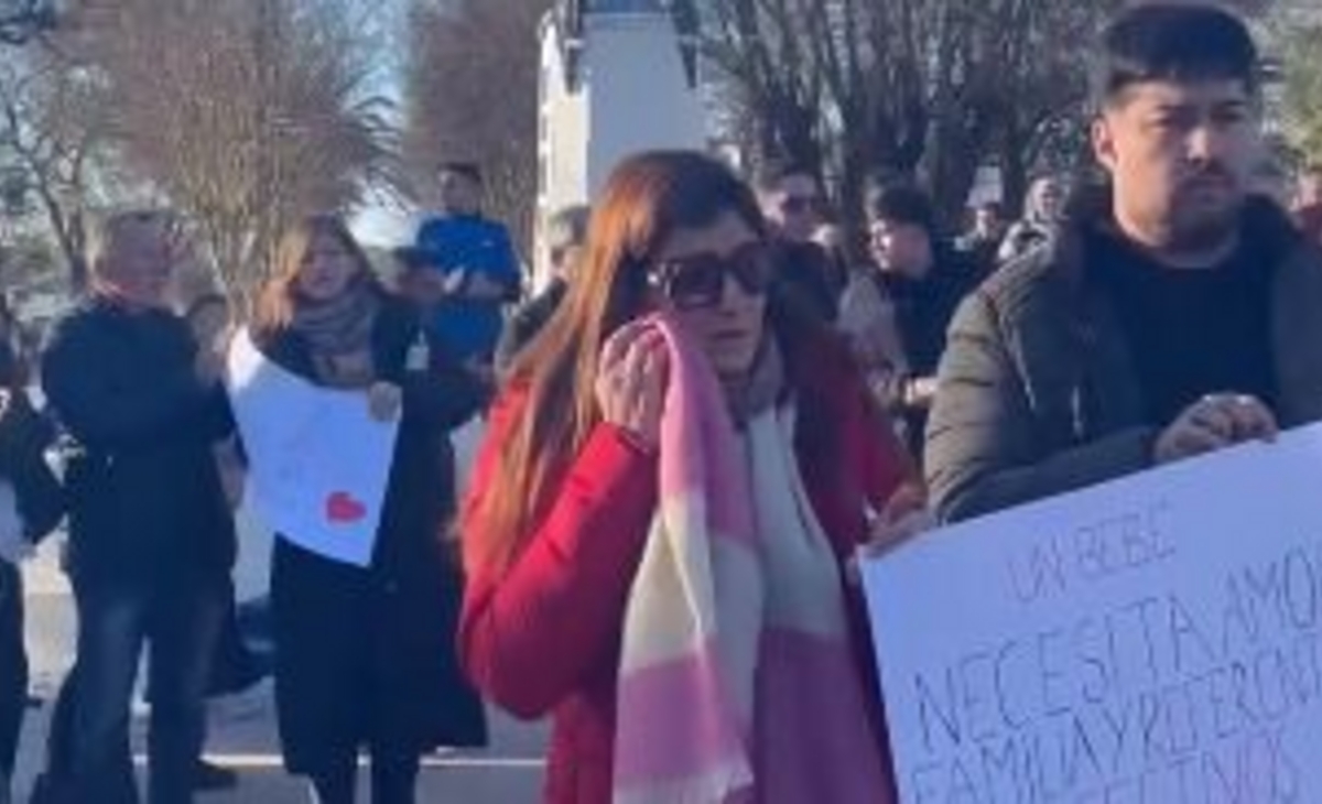 Rancul se une en defensa del derecho de un bebé a permanecer con su familia afectiva