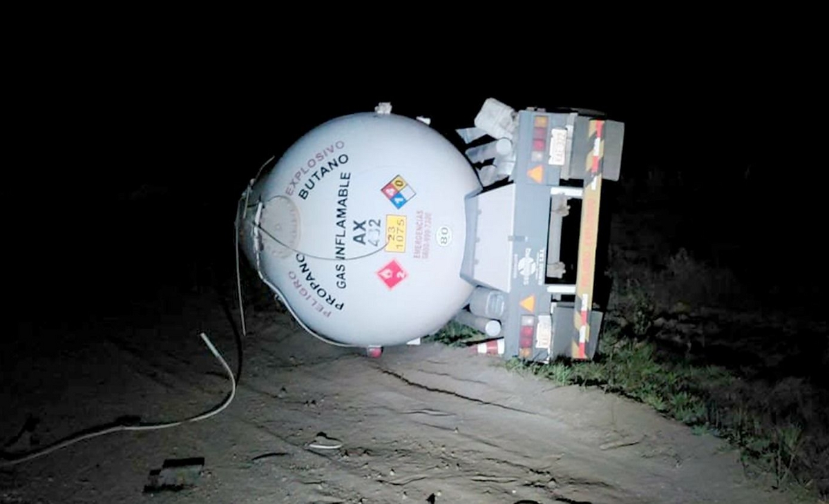 Sigue el corte de la ruta 143 y ya lleva más de dos días